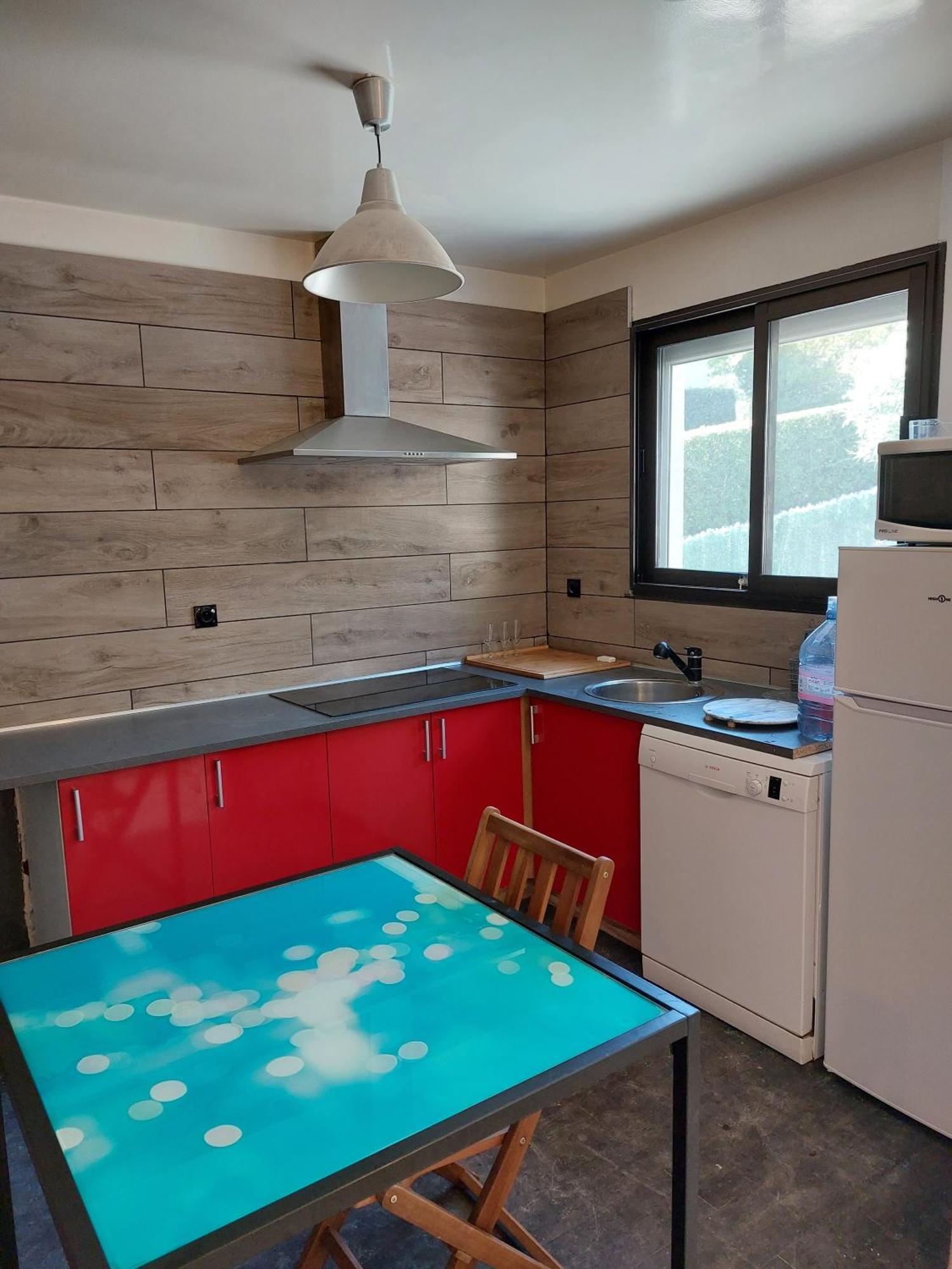 Chalet FLEUVE avec Parking-Barbecue Yerres Eksteriør bilde